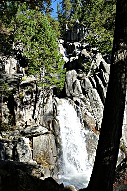 Lower Chilnualna Falls.